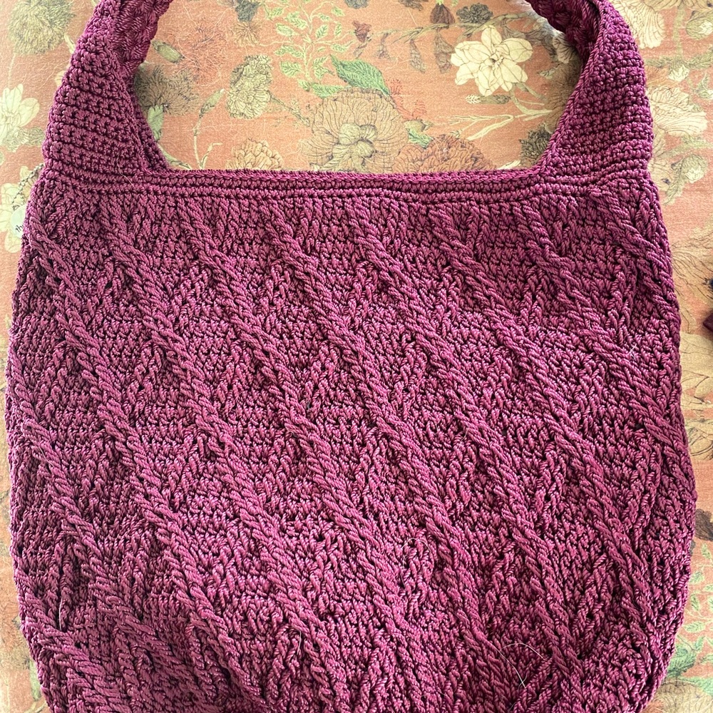 Women's 120 Crochet Hobo Bag in eggplant